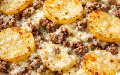 hamburger- og kartoffegryde med fire ingredienser kommer