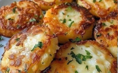 Runde bagte kartofler med ost